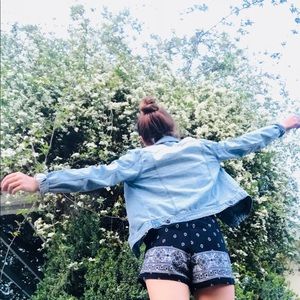 Meet your Posher, Alyssa